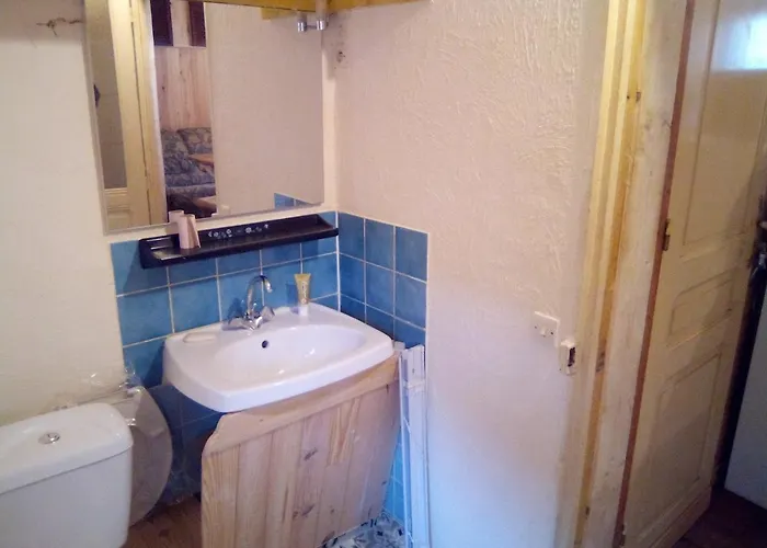 Petit Village Authentique