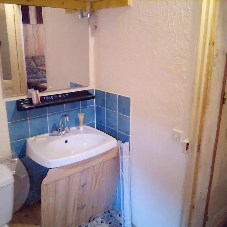 Petit Village Authentique